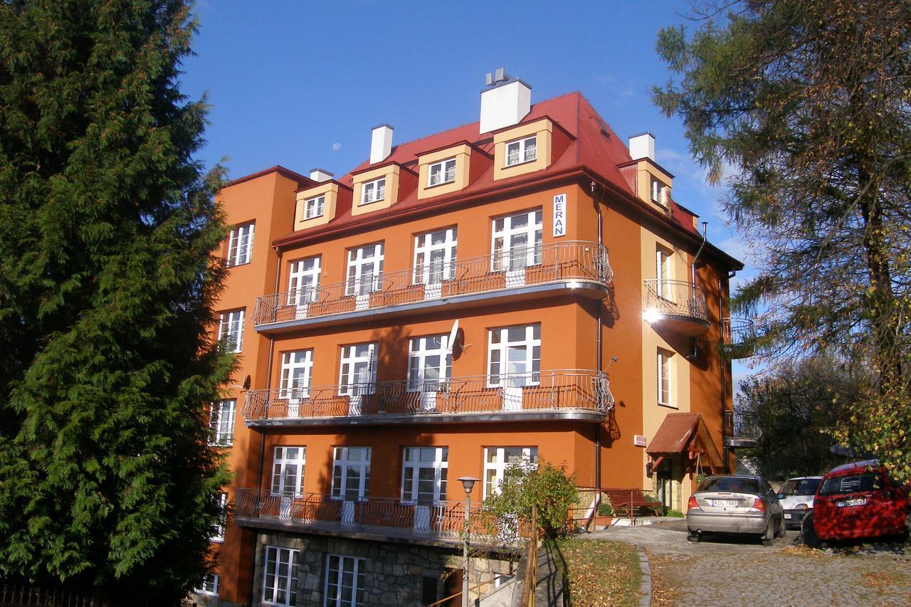 Zajazd Meran Krynica-Zdrój Exteriér fotografie